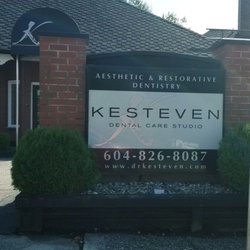 Kesteven Dental Care Studio - Street-view of signage.