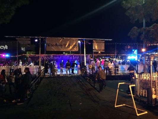 Woodland Hills on Ice by null