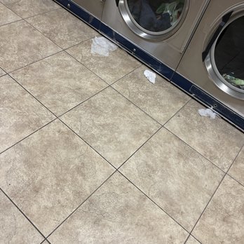 Orange Coin Laundry - Trash on floor - Laundromat Near Me - Buena Park, California Orange Coin Laundry - Trash on floor - Laundromat Near Me - Buena Park, California