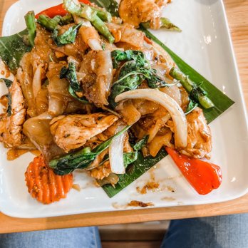 Kala Thai Cookery - See Ew - Thai Near Me - Boston, Massachusetts