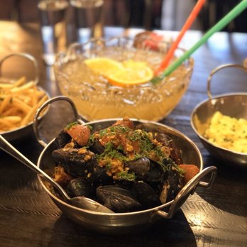 Bootleg Special - The bootleg mussel bowl - Cajun/Creole Near Me - Boston, Massachusetts