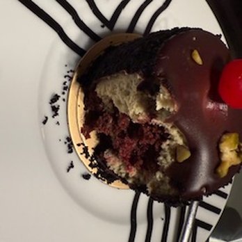 Pompadour - Beverly Hills - Patisserie/Cake Shop Near Me - Beverly Hills, California Pompadour - Beverly Hills - Patisserie/Cake Shop Near Me - Beverly Hills, California