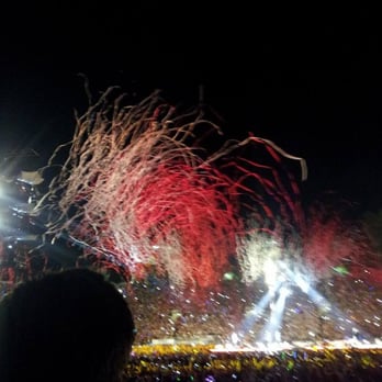 Rose Bowl Stadium - F19 seat 5 &6 (1D on stage) - Stadiums & Arenas Near Me - Pasadena, California
