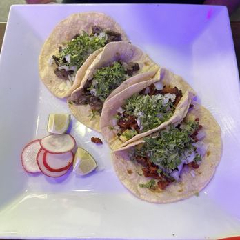 Taco Inn - 2 Al pastors, 2 beef tacos - Mexican Near Me - The Bronx, New York Taco Inn - 2 Al pastors, 2 beef tacos - Mexican Near Me - The Bronx, New York