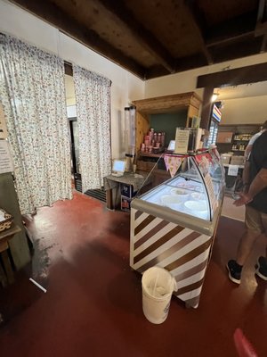 Apple Valley Country Store by null