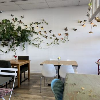 Classics Cafe & Flower Shop - Florists Near Me - Cypress, California