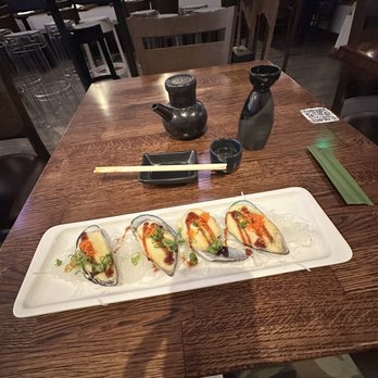 Asaka Sushi & Bar - Another angle of the mussels - Sushi Bars Near Me - Berkeley, California Asaka Sushi & Bar - Another angle of the mussels - Sushi Bars Near Me - Berkeley, California