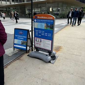 Shoreline Sightseeing - Tour hours and prices. - Architectural Tours Near Me - Chicago, Illinois