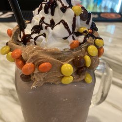 Stella's Sweets - Boozy icecream: chocolate icecream with Reese's pieces and vanilla vodka! And whipped cream!