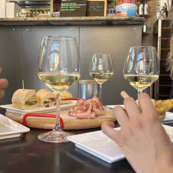 Lo Spazio Panino - Sandwiches Near Me - Bologna, BO Lo Spazio Panino - Sandwiches Near Me - Bologna, BO