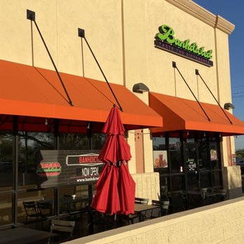 Banhdicted - Outdoor patio. - Sandwiches Near Me - Tucson, Arizona