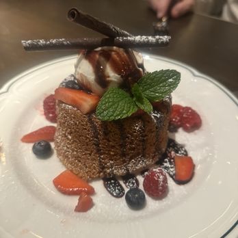 Original Joe's - Warm butter cake - Italian Near Me - Walnut Creek, California