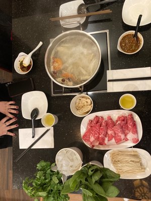 Lamei Hot Pot by null