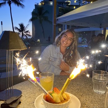 Deck. - Birthday dessert - Hawaiian Near Me - Honolulu, Hawaii Deck. - Birthday dessert - Hawaiian Near Me - Honolulu, Hawaii