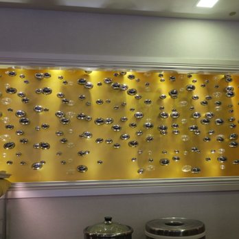 LN1380 - nice decor - Seafood Near Me - Little Neck, New York