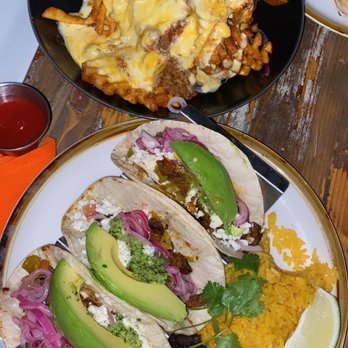 Salsa Mexicana - Carne Asada Tacos + Waffle fries appetizer - Mexican Near Me - Rockville Centre, New York