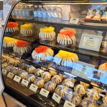 Nothing Bundt Cakes - Desserts Near Me - Chicago, Illinois