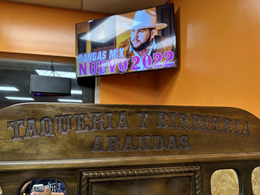 Taquería y Birrieria Arandas