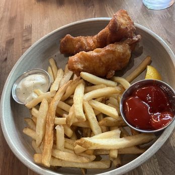 Eureka! - Fish and Chips - American Near Me - Berkeley, California