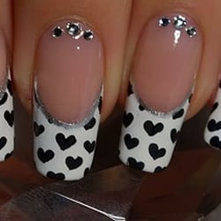 Apple Nail Salon