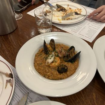 Barrafina - arroz de mariscos - Spanish Near Me - London, XGL Barrafina - arroz de mariscos - Spanish Near Me - London, XGL