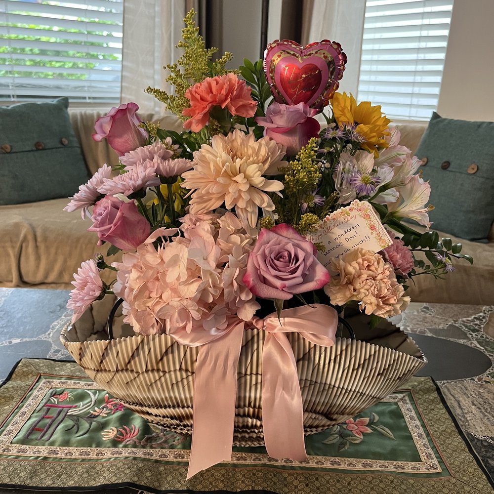 Bella Rosa - Florists Near Me - Honolulu, Hawaii