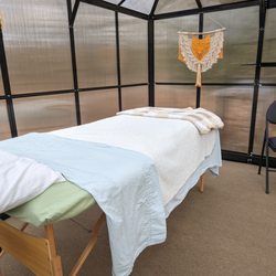 MonkeyBee Reiki - Inside our studio