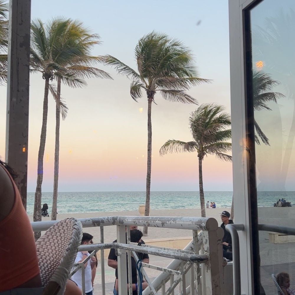 Why Not - Sunset view - Seafood Near Me - Hollywood, Florida Why Not - Sunset view - Seafood Near Me - Hollywood, Florida