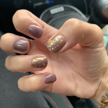 Diamond Nails - Dip nails - Nail Salons Near Me - Philadelphia, Pennsylvania
