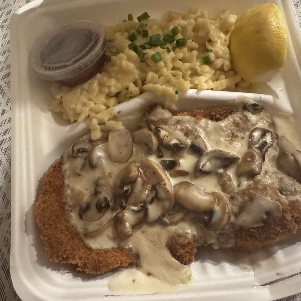 Jäeger Schnitzel Plate (Veal)
