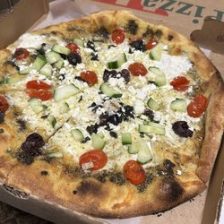 Oregano Pizzeria & Ristorante - Oregano pizza with ancient ingredient list, tasty with thin crust