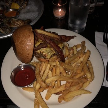 Charlies Bar & Kitchen - 454 BURGER - Cocktail Bars Near Me - Bronx, New York Charlies Bar & Kitchen - 454 BURGER - Cocktail Bars Near Me - Bronx, New York
