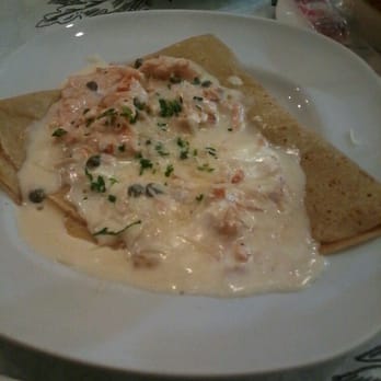 Crepes de Paris - Le Moulin Rouge - smoked salmon with cream cheese and capers - Creperies Near Me - Brea, California