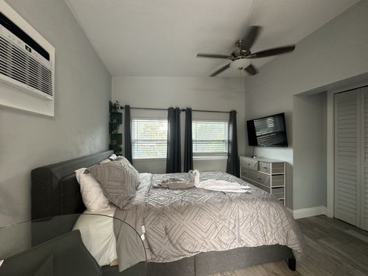 Beachway inn by null