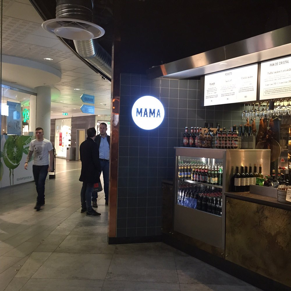 Mama - Chicken Shop Near Me - Stockholm, Alberta
