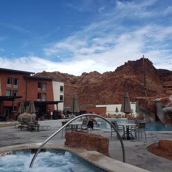 SpringHill Suites Moab - View fro. Th hit tubs - Hotels Near Me - Moab, Utah SpringHill Suites Moab - View fro. Th hit tubs - Hotels Near Me - Moab, Utah