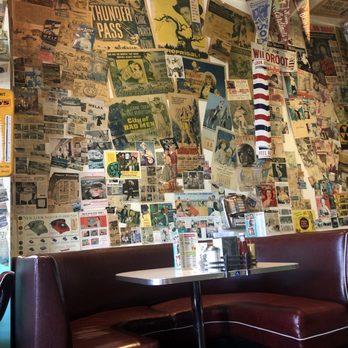 Cafe 50's - Decor - Diners Near Me - Los Angeles, California