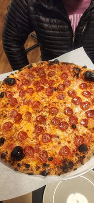 Peng's Pizza Pies by null