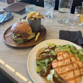 Copper & Sage - Smash burger, Romaine salad with Salmon - Cocktail Bars Near Me - Goodyear, Arizona