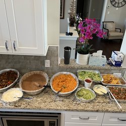 El Ranchito Mexican Restaurant - Fajitas, refried beans, pico de Gallo, quest, guacamole