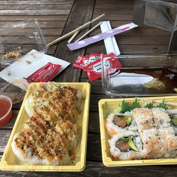 Blue Orchid - Crispy California roll, spicy salmon roll - Sushi Bars Near Me - Charlotte, North Carolina Blue Orchid - Crispy California roll, spicy salmon roll - Sushi Bars Near Me - Charlotte, North Carolina