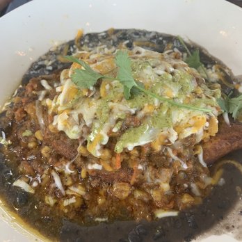 Bahama Breeze - Jamaican stuffed plantain bowl - Bars Near Me - Miami, Florida Bahama Breeze - Jamaican stuffed plantain bowl - Bars Near Me - Miami, Florida