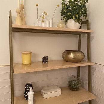 Kindbody - Office decor! - Obstetricians & Gynecologists Near Me - Atlanta, Georgia