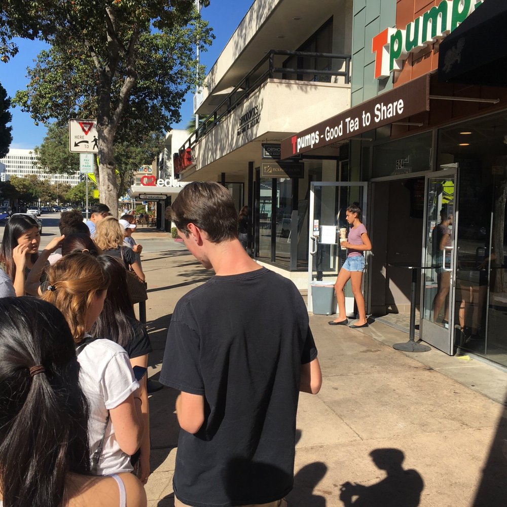 Tpumps - Pasadena - Line outside - Bubble Tea Near Me - Pasadena, California Tpumps - Pasadena - Line outside - Bubble Tea Near Me - Pasadena, California