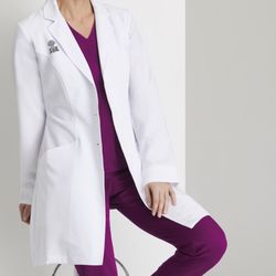 Scrubs N Extras