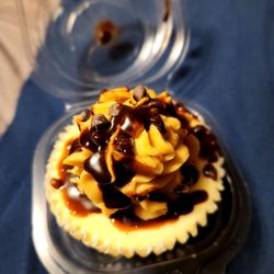 Gigi's Cupcakes of Brier Creek - Turtle cheesecake