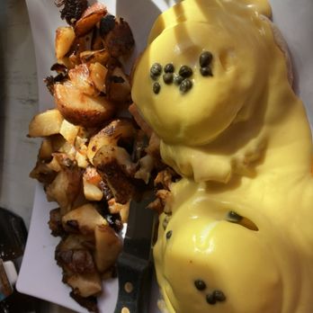 EggTown - Salmon Benedict - Breakfast & Brunch Near Me - Tampa, Florida