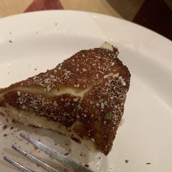 Metro Pizza - Burnt and flavorless mozzarella - Pizza Near Me - Henderson, Nevada Metro Pizza - Burnt and flavorless mozzarella - Pizza Near Me - Henderson, Nevada
