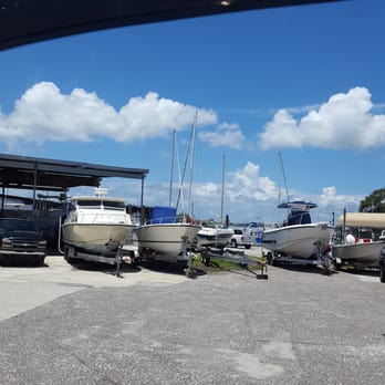 Maximo Park - Boats everywhere! - Parks Near Me - St. Petersburg, Florida