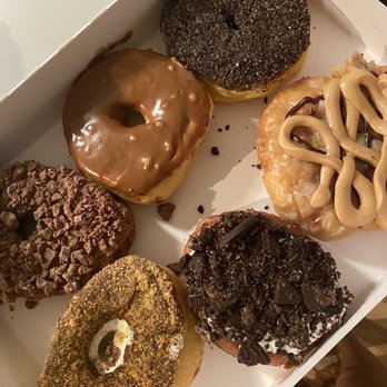 Sublime Doughnuts - Nestle crunch, dulce de leche, dirty d, s'mores, Oreo and apple banana fritter - Donuts Near Me - Atlanta, Georgia